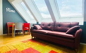 Delightful Duplex Danube Canal